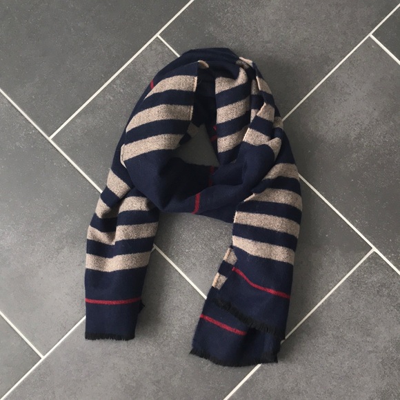 Accessories - Thick Scarf